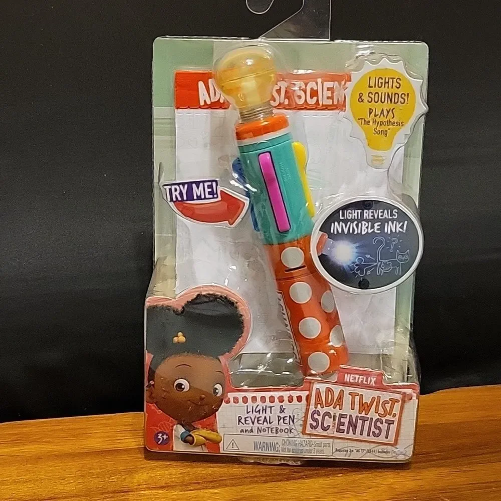 ADA Twist Scientist Light & Reveal Pen & Notebook